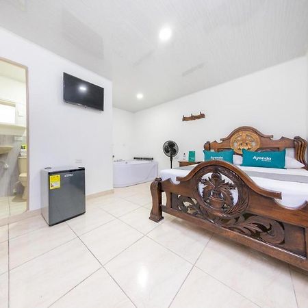 Hotel Vegas Sergio Medellín Zewnętrze zdjęcie