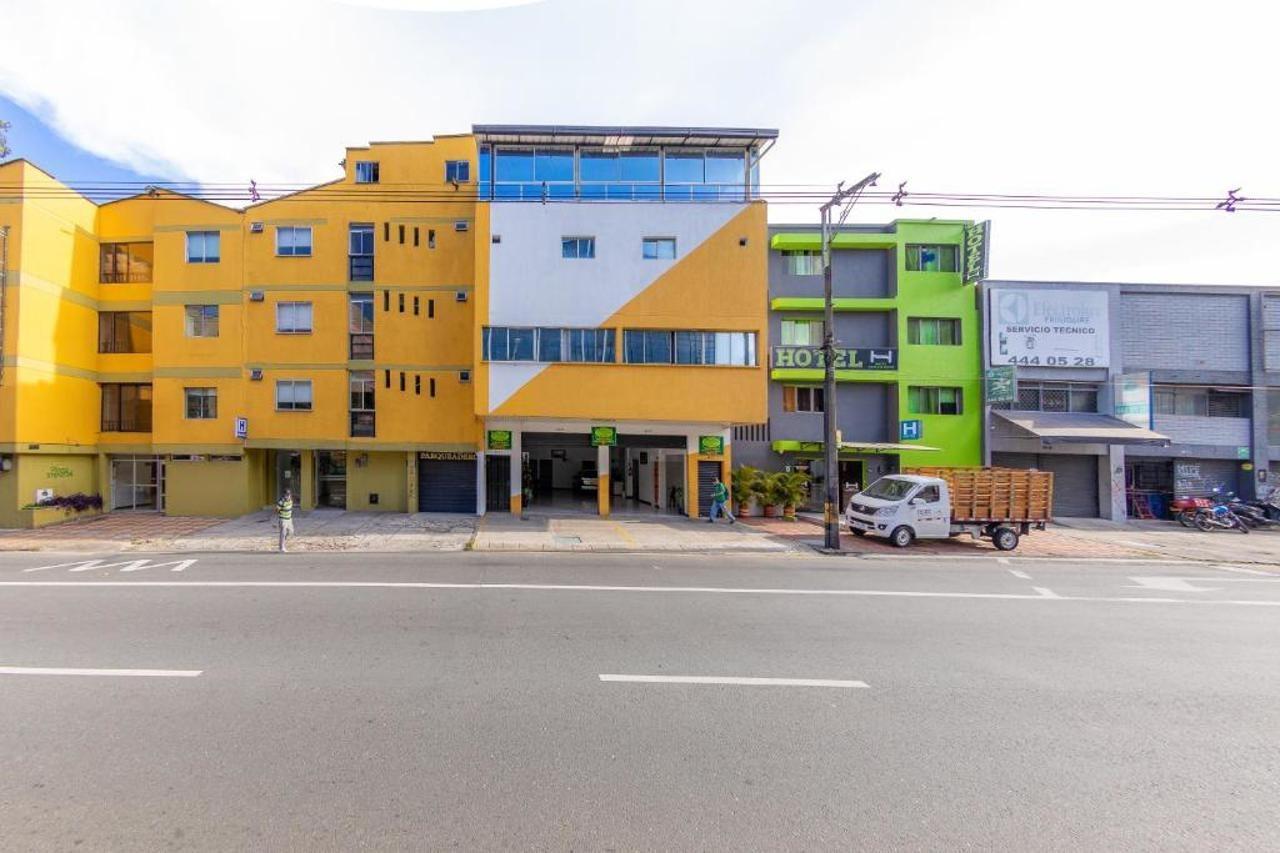 Hotel Vegas Sergio Medellín Zewnętrze zdjęcie