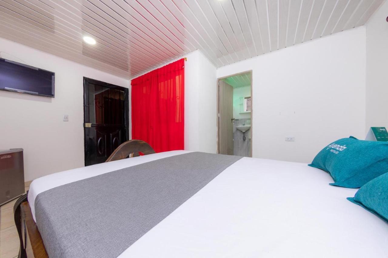 Hotel Vegas Sergio Medellín Zewnętrze zdjęcie